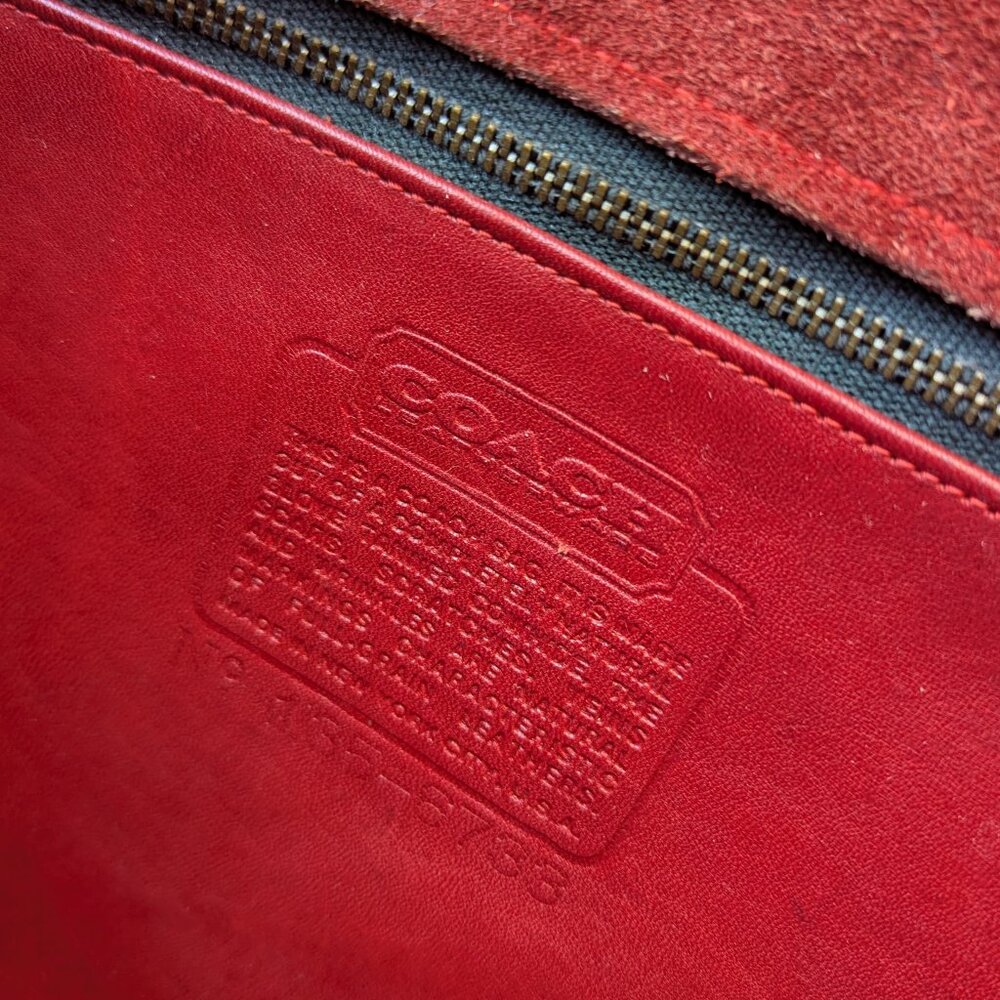 Vintage Coach NYC Small Shoulder Bag 9530 Red Larger Variation - Picture 8 of 16